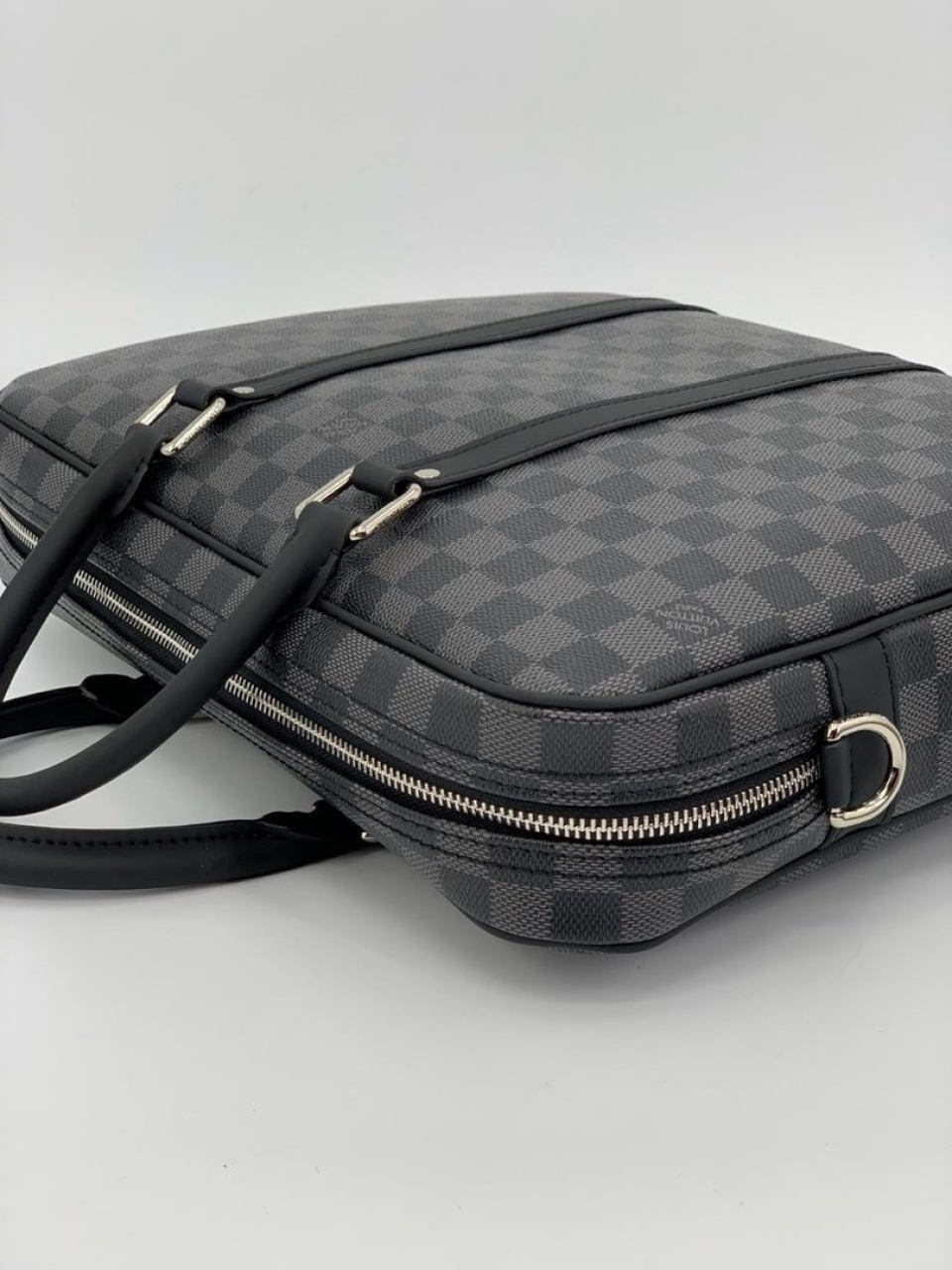 Портфель Louis Vuitton